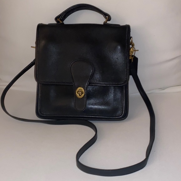 Coach Handbags - Vintage Coach leather satchel cross body bag